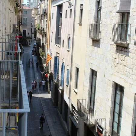 Cinc Balcons *