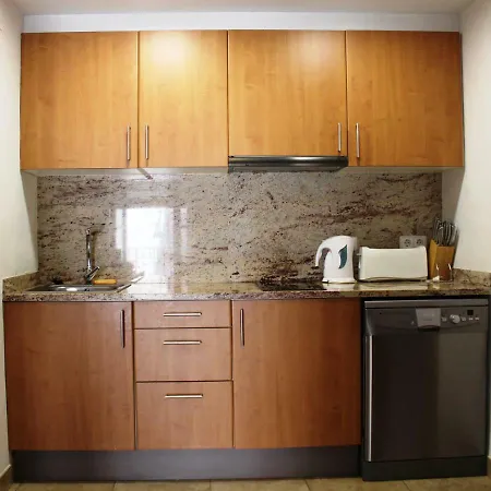Cinc Balcons Жирона